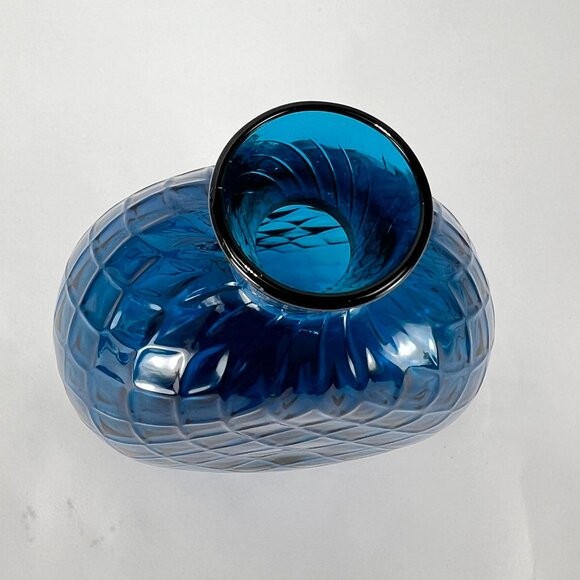 Pairpoint Glassworks Diamond Quilted Optic Blue Blown Glass Vase Mt Washington - Picture 7 of 16